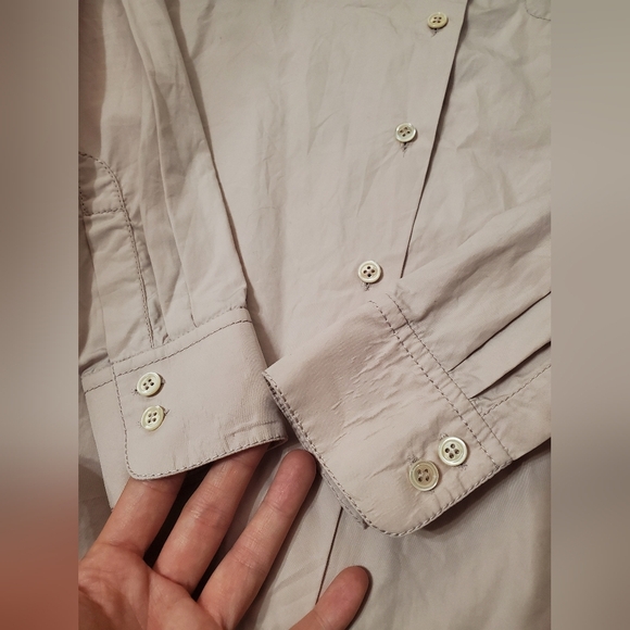 Chloé Light Pink Long Sleeve Button-Up Shirt. French. 100% Cotton. 2 US - Picture 3 of 10